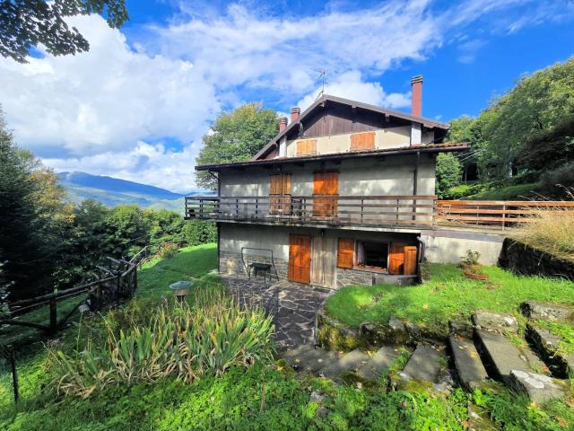 Casa in vendita a Abetone Cutigliano, Melo