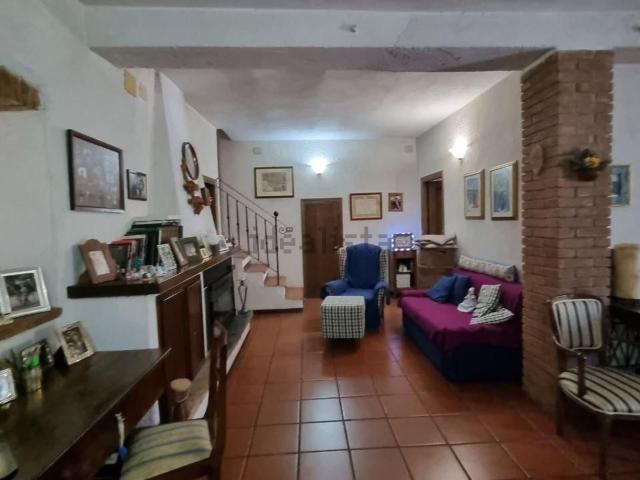 Casa in vendita a Casole D'elsa, Toscana