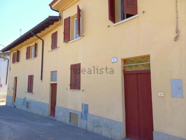 Casa in vendita a Codevilla, Lombardia