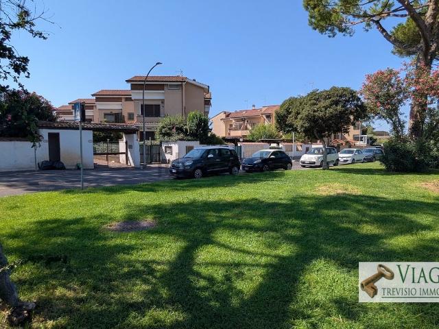 Casa in vendita a Acilia Sud, Roma