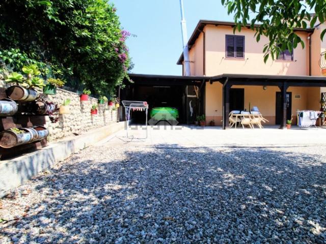 Casa in vendita a Calabria, Catanzaro