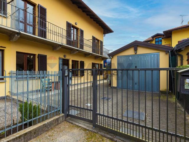 Casa in vendita a Sesona, Vergiate