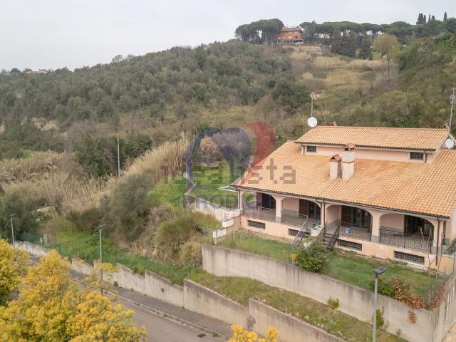 Casa in vendita a Roma Capitale, Lazio