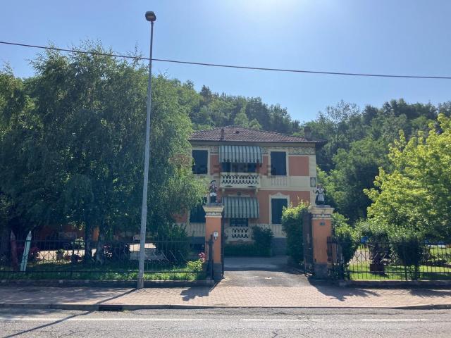 Casa in vendita a Piemonte, Alessandria