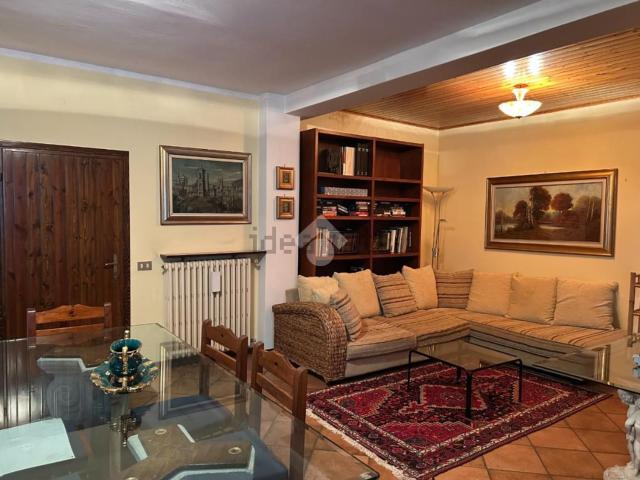 Casa in vendita a Sarnico, Lombardia