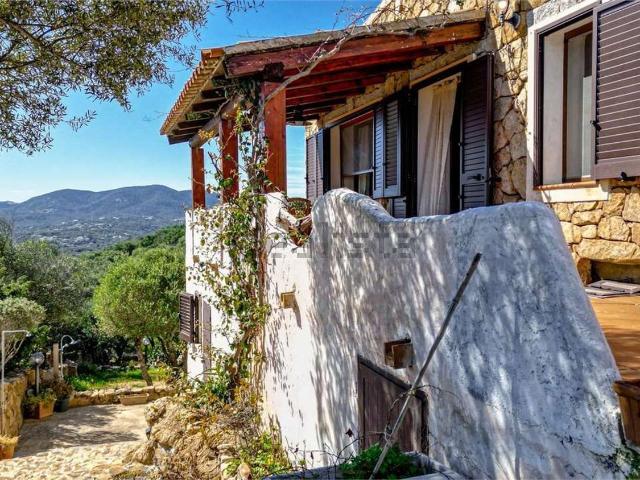 Casa in vendita a San Pantaleo