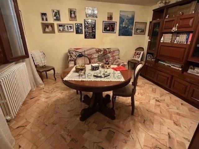 Casa in vendita a Camaiore, Toscana