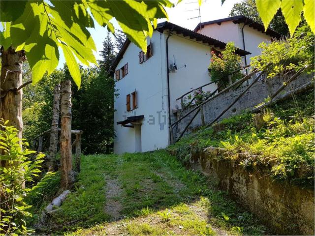 Casa in vendita a Cornola, Molazzana