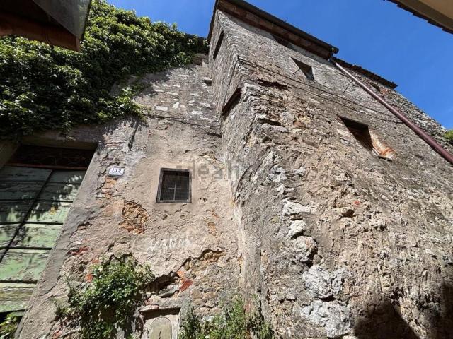 Casa in vendita a Sant'Ilario di Brancoli, Bagni Di Lucca Ponte