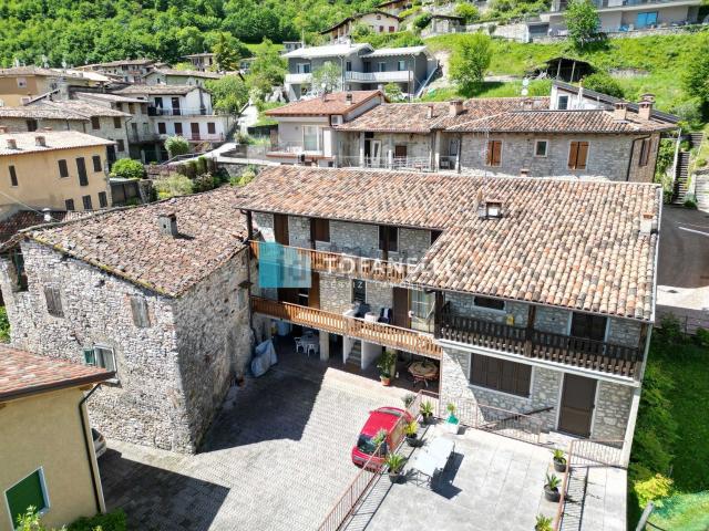 Casa in vendita a Comunità Montana Parco Alto Garda bresciano, Tignale