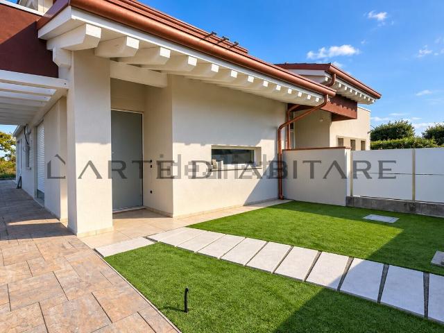 Casa in vendita a Onara, Tombolo