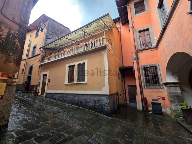 Casa in vendita a Unione Comuni Garfagnana, Gallicano