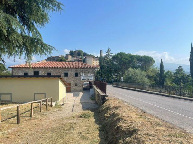 Casa in vendita a Poppi, Toscana