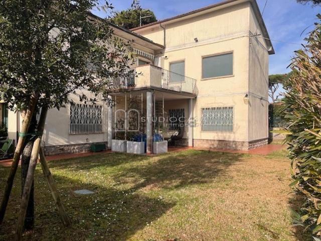 Casa in vendita a Pisa, Toscana
