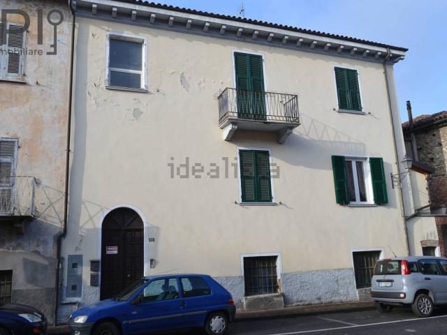 Casa in vendita a Millesimo, Liguria