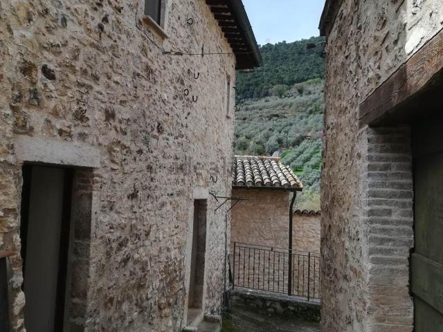 Casa in vendita a Precetto, Ferentillo