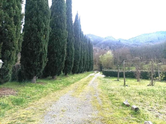 Casa in vendita a Borgo San Lorenzo, Toscana