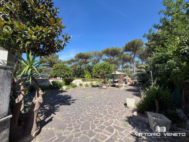 Casa in vendita a Capaccio, Campania