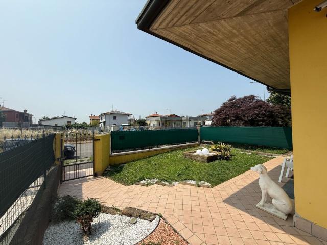 Casa in vendita a Sant'Andrea, Rovato