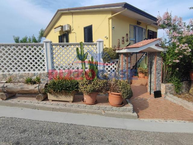Casa in vendita a Mirto, Calabria