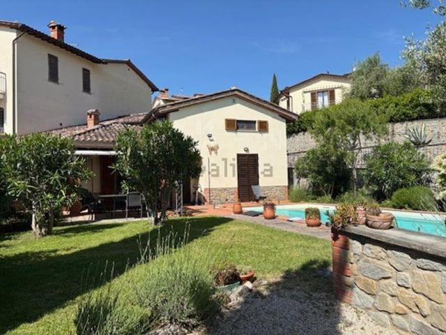 Casa in vendita a Tuoro Sul Trasimeno, Umbria