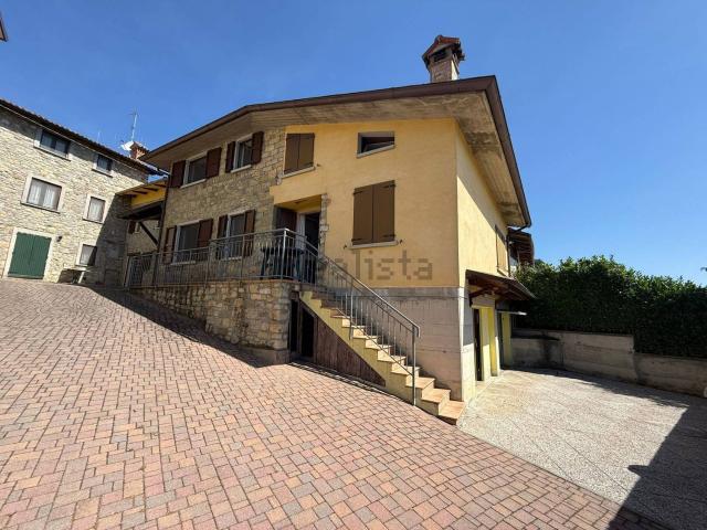 Casa in vendita a Unione dei comuni del Frignano, Serramazzoni
