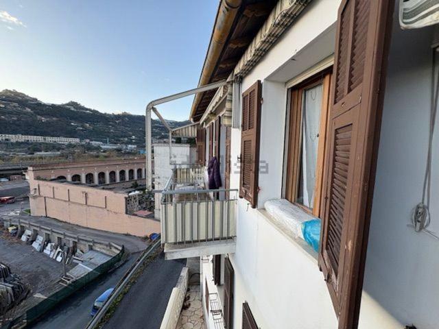 Casa in vendita a Ventimiglia, Liguria