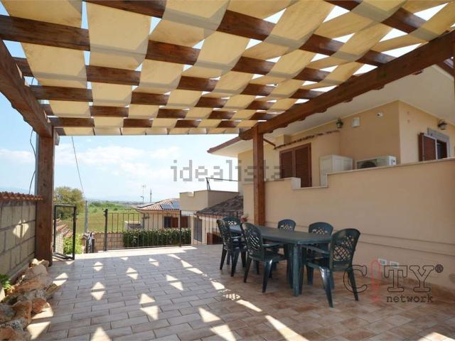 Casa in vendita a Viceré, Pomezia