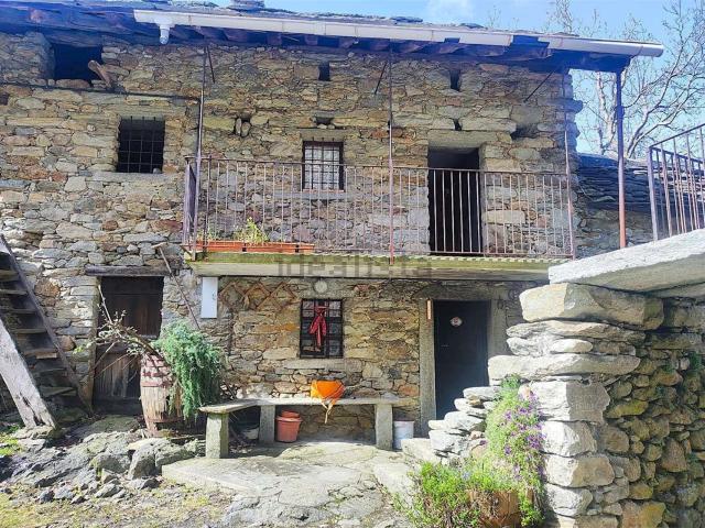 Casa in vendita a Stigliano Inferiore, Pont Saint Martin