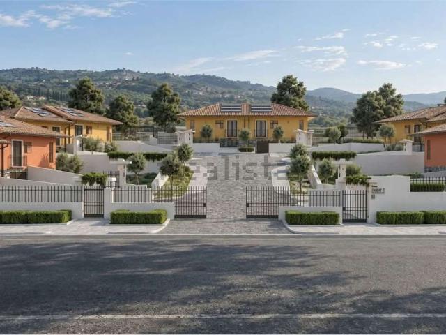 Casa in vendita a Castel di Sangro, L'Aquila