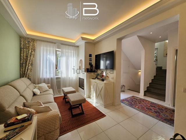 Casa in vendita a Marina di Pietrasanta, Pietrasanta