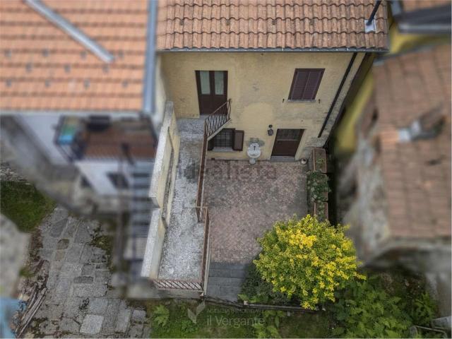 Casa in vendita a Corciago, Nebbiuno
