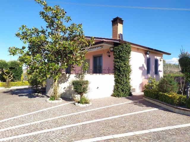 Casa in vendita a Paternopoli, Campania