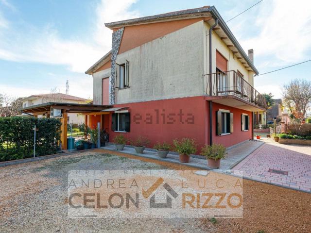 Casa in vendita a Agna, Veneto