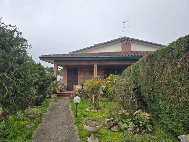 Casa in vendita a Unione Terre e Fiumi, Copparo