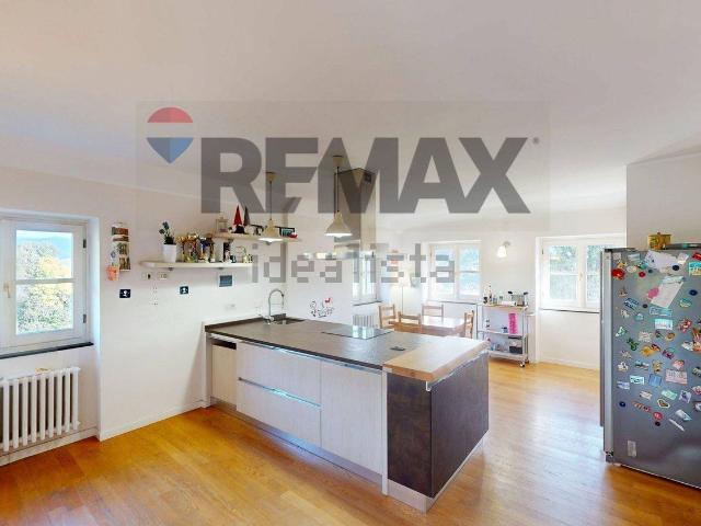 Casa in vendita a Val Polcevera, Serra Riccò