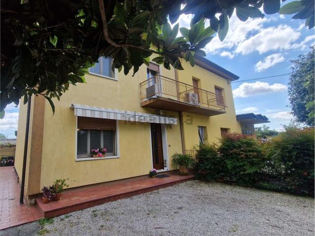 Casa in vendita a Vittorio Veneto, Veneto