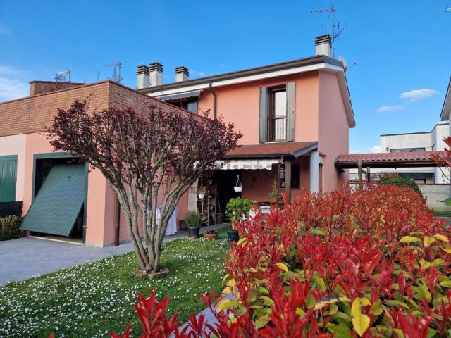 Casa in vendita a Portomaggiore, Reggio Emilia