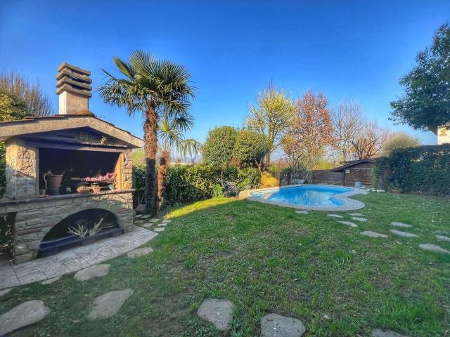 Casa in vendita a Poncarale, Lombardia