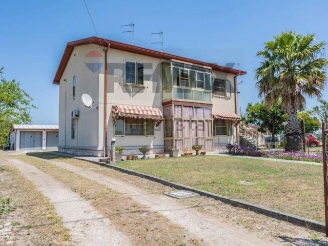 Casa in vendita a Unione Delta del Po, Codigoro