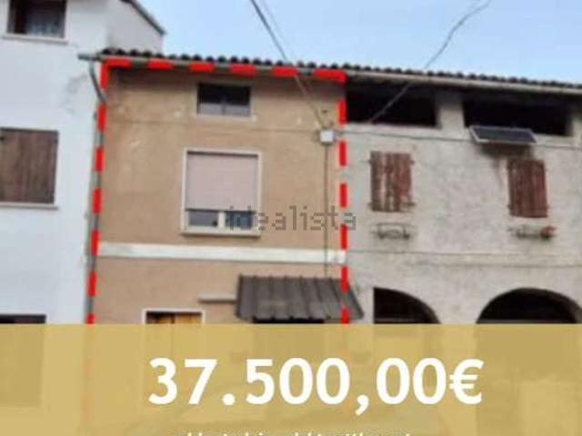 Casa in vendita a Schio, Veneto