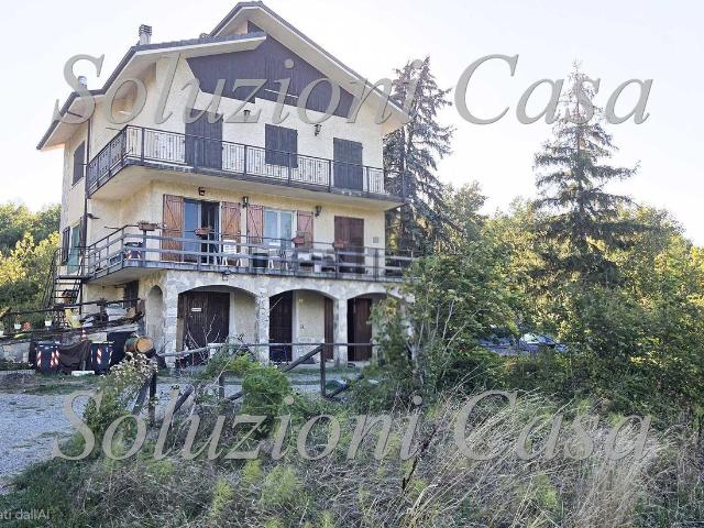 Casa in vendita a Gavi, Alessandria