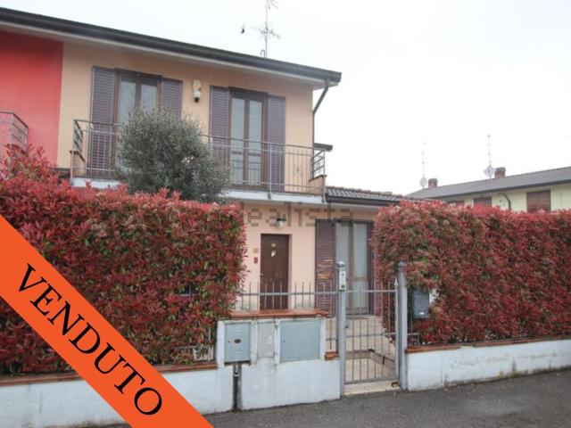 Casa in vendita a Massalengo, Lombardia