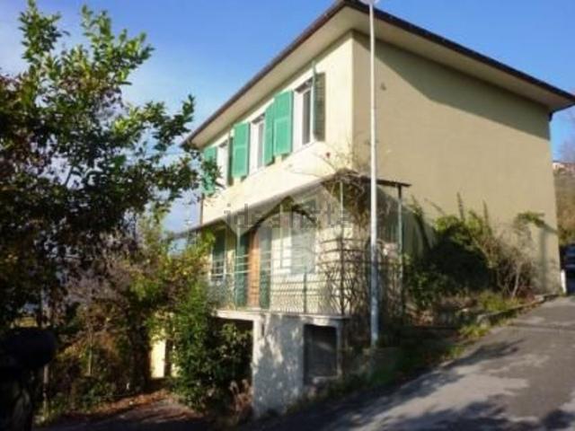 Casa in vendita a Carruggio, San Colombano