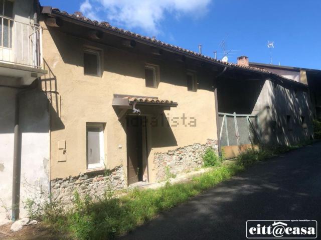 Casa in vendita a Piemonte, Asti