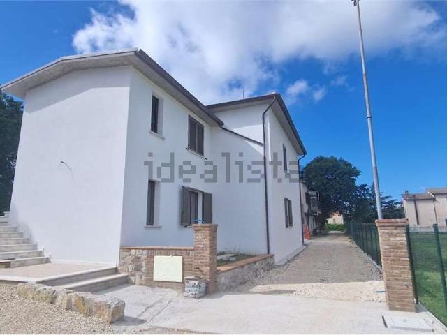 Casa in vendita a Gualdo Cattaneo, Umbria