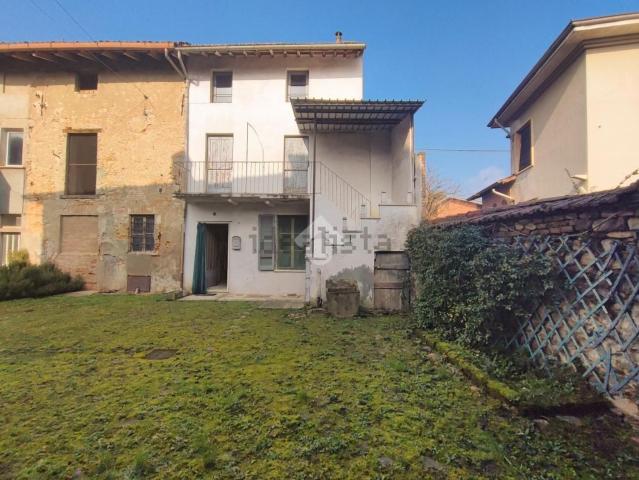 Casa in vendita a Piemonte, Alessandria