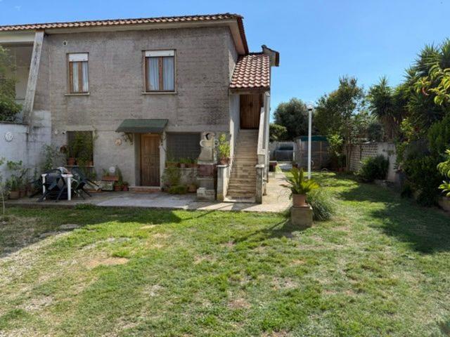Casa in vendita a Roma Capitale, Lazio