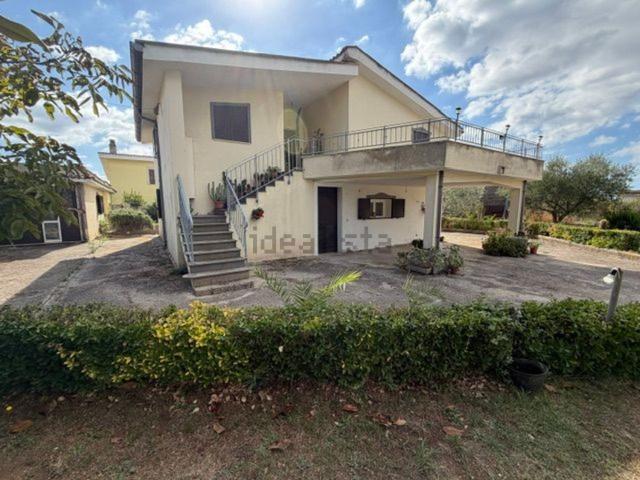 Casa in vendita a Lampione, Aprilia