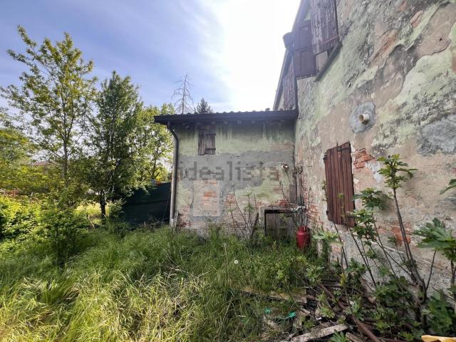 Casa in vendita a Pianura Reggiana, Re